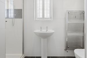 Photo 16- click for photo gallery